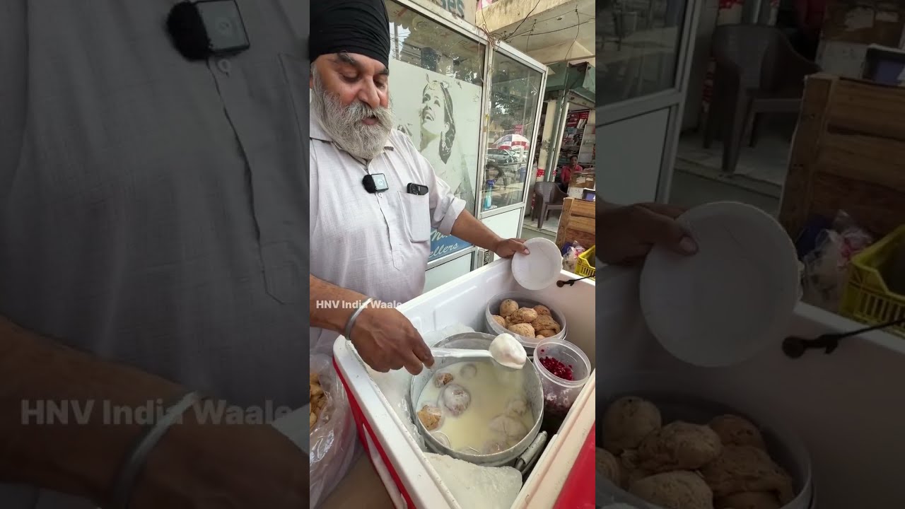 क्या आपकी मम्मी भी Gloves पहनकर घर में खाना बनाते है?😳 Trending Latest Viral India Street Food Vlogs