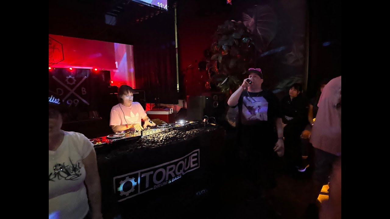 Joanna O. live @ Jungle Love (Orlando, FL) 2