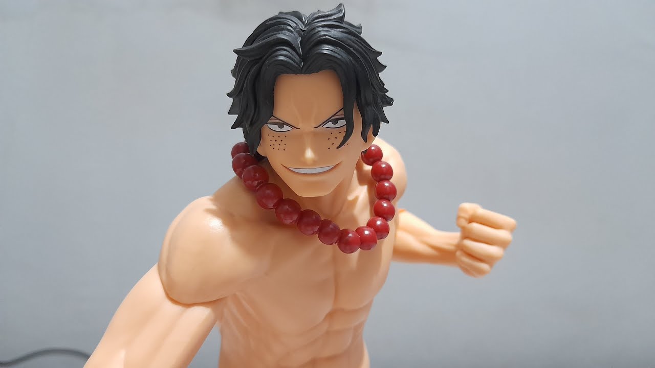 Unboxing Portgas D. Ace Grandista Figure