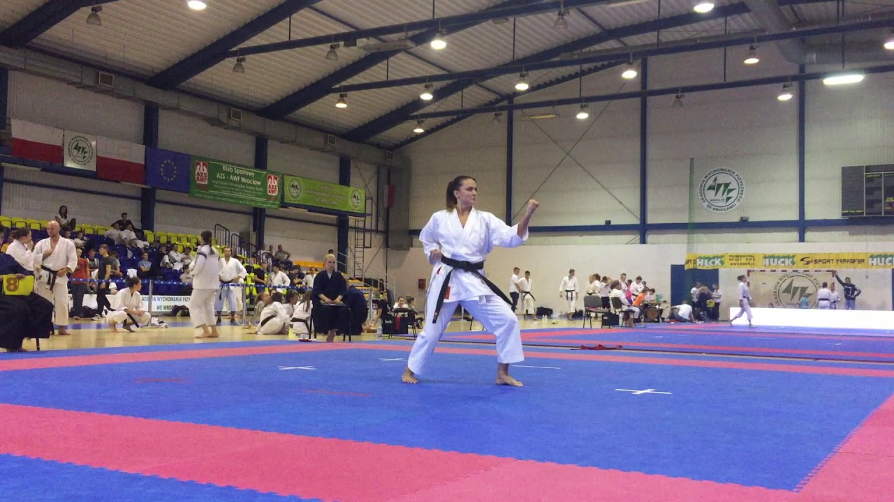 Justyna Marciniak / kata Gojushiho Dai - 1m. ''Puchar Mistrza'' w Karate Tradycyjnym