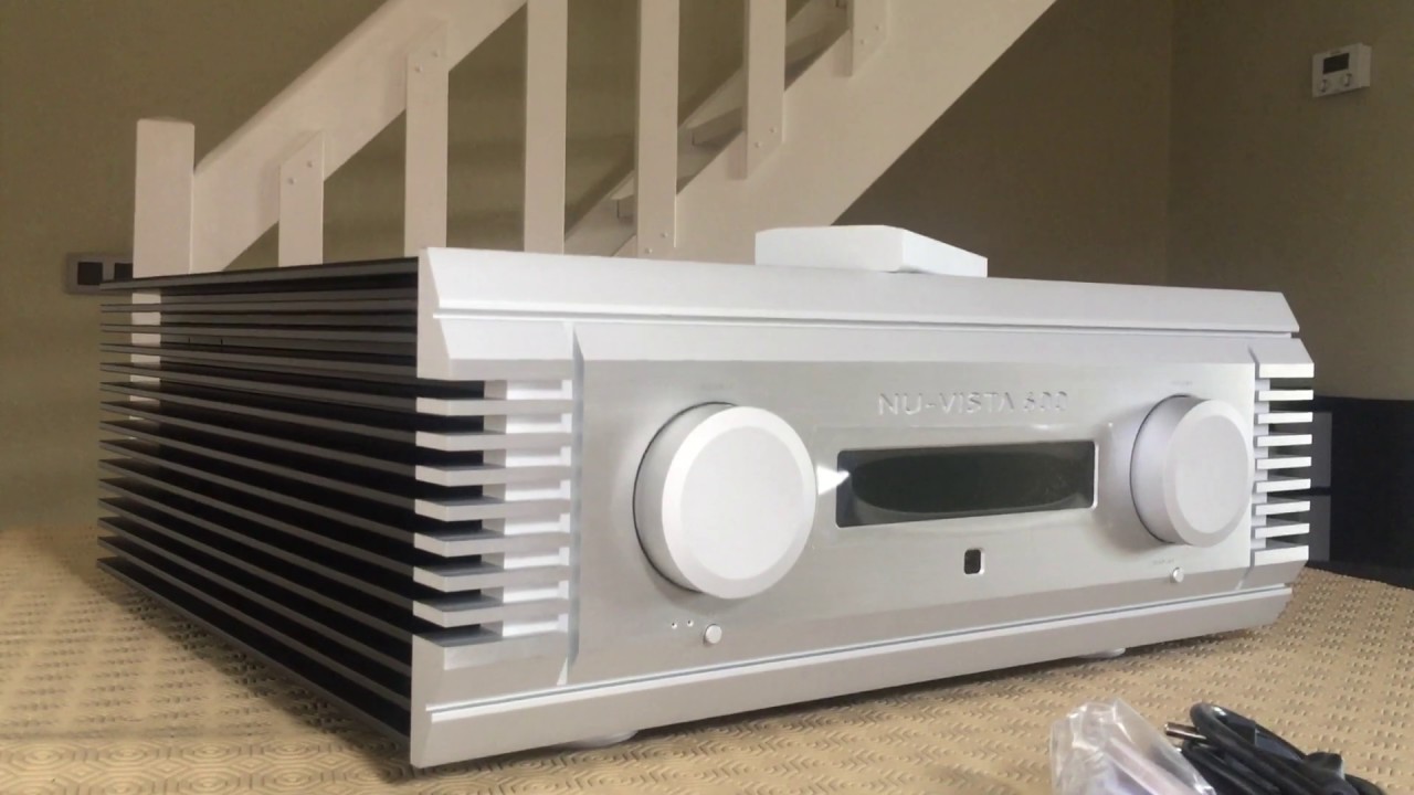 Unboxing Musical Fidelity Nuvista 600