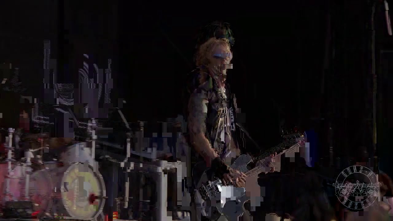 Guns N' Roses - Not In This Lifetime Selects: Slither, Download Festival