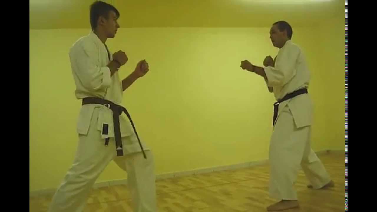 Okinawa Goju-ryu karate, kihon ippon, ippon kumite.(Rákoskesresztúr)
