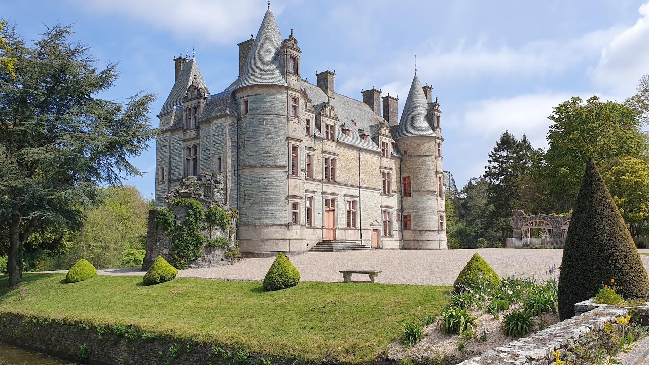 Ch&acirc;teau des Ravalet Cherbourg France April 2024