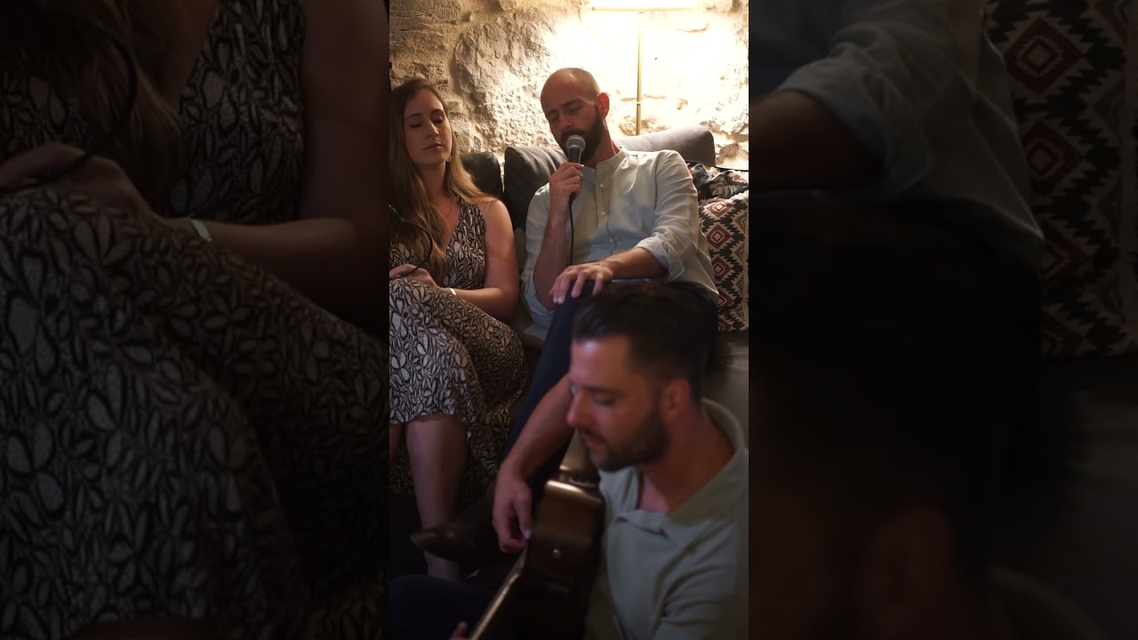 Django - Bacila je sve niz rijeku [Indexi cover - First take session #16]