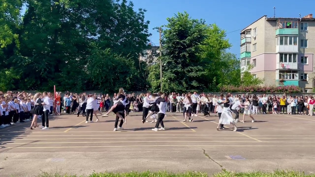 Випускний вальс- Останній дзвоник 2024