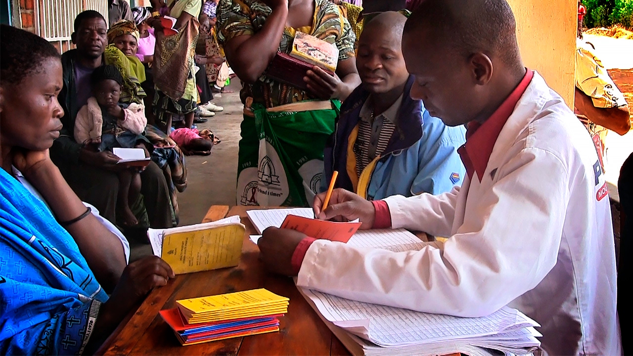 One Way in Malawi 10 - The busy clinic of Kambalame village