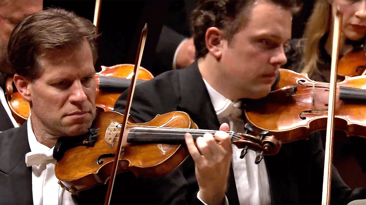 Smetana: Vltava (The Moldau) / Urbański &middot; Berliner Philharmoniker