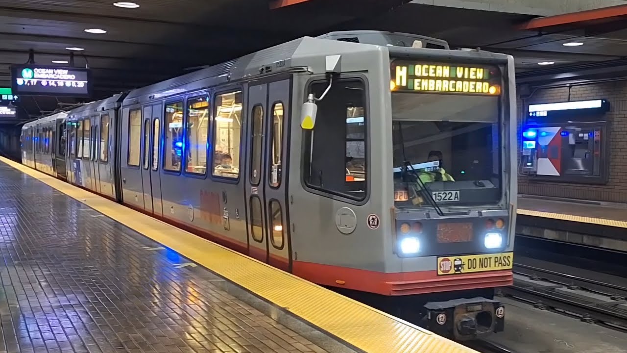 2K Special! SF MUNI Breda LRV3 #1522 on M Ocean View