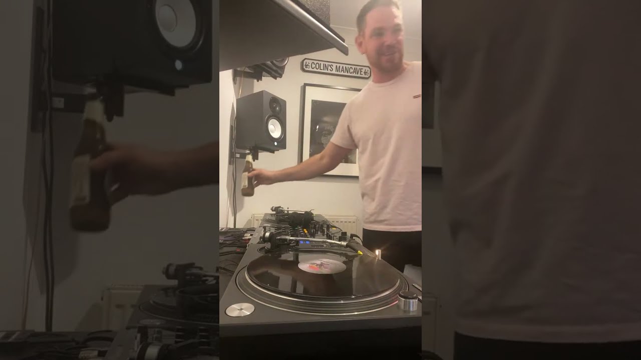 Col Bell B2B Ian C - Classic Happy Hardcore