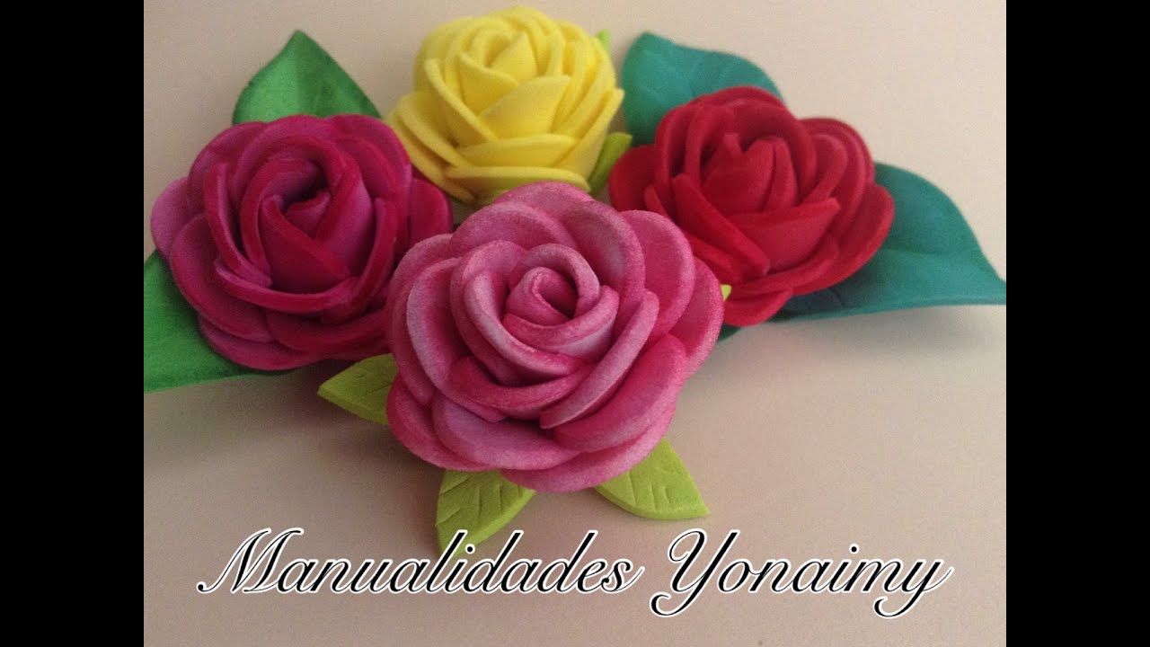 ROSAS PEQUEÑAS DE FOAMY O GOMA EVA.- SMALL FOAM ROSES.