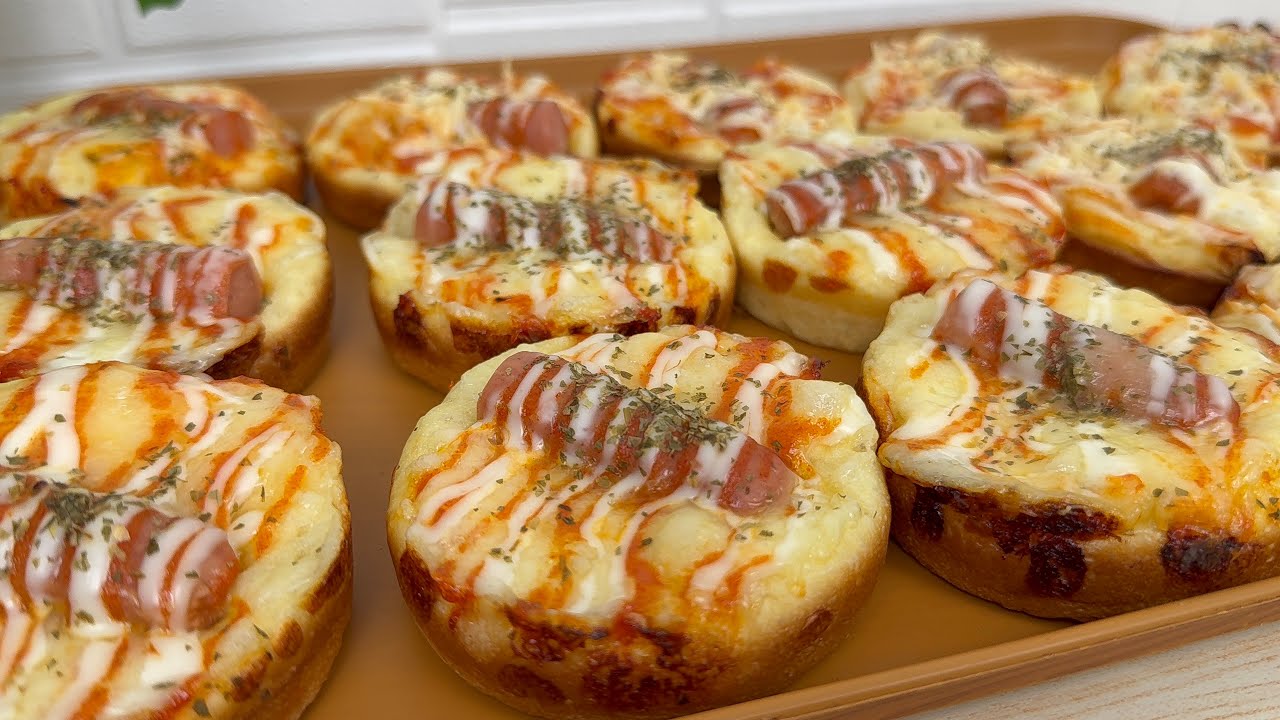 Cuma Diaduk ‼️Terigu 250 gr Bisa Bikin Pizza Mini Ekonomis Enak | No diulen No Mixer No Oven