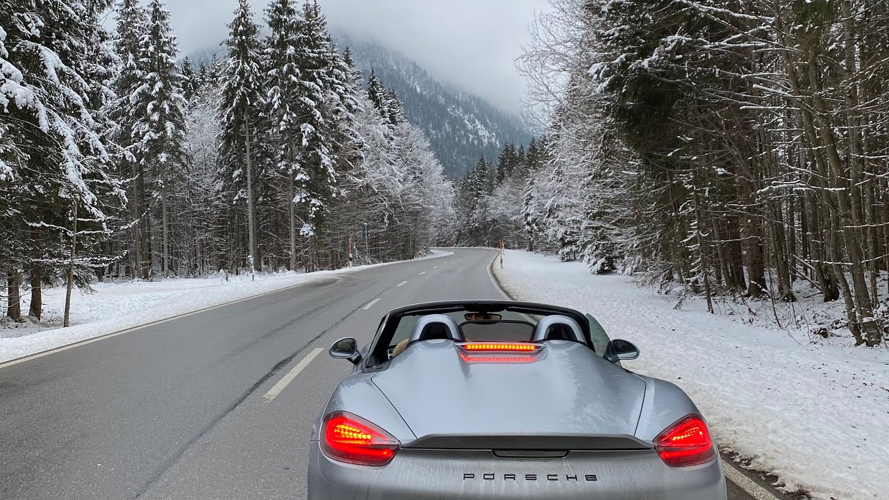 Winter Road Trip in the Alps - Porsche Boxster Spyder 981