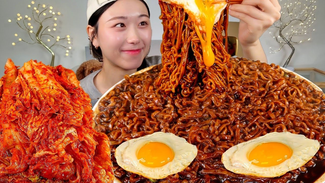 ASMR 짜장라면은 촉촉해야 맛있어요🤤 김장김치 촥 올려 먹을게요 리얼먹방 :) Black Bean Noodles , Kimchi MUKBANG