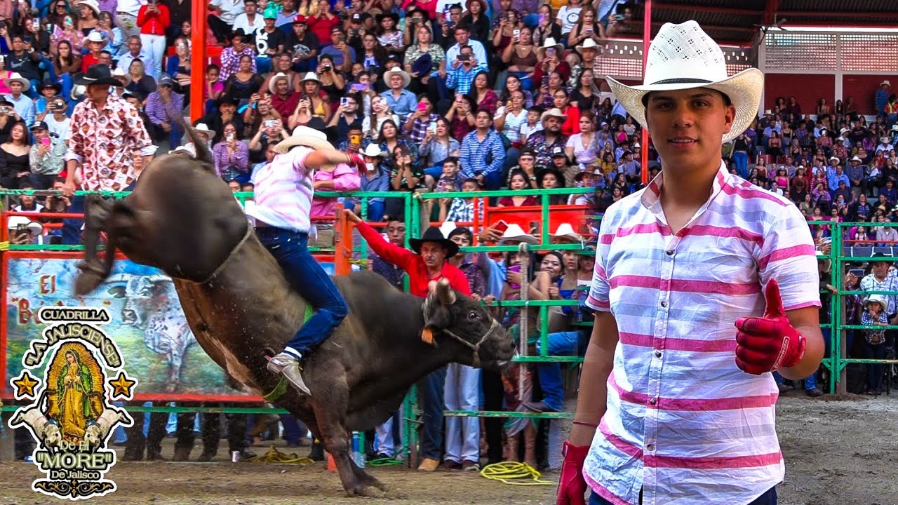 MÁS DE 25,000 PERSONAS APLAUDIERON ESTA MONTA SE SIMBRO DE EMOCIÓN LA PLAZA SANTA MARÍA TEQUEPEXPAN