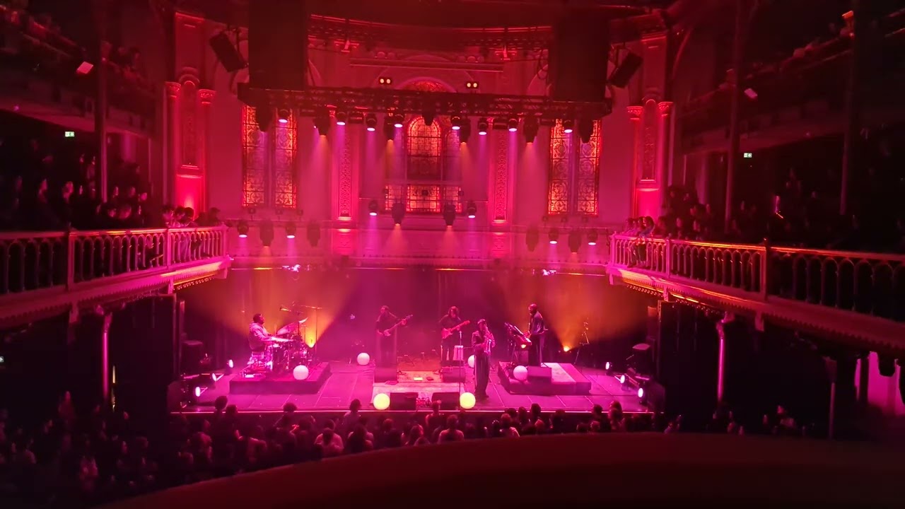 Venna Live at Paradiso, Amsterdam 02.12.2025 (Numero Uno)