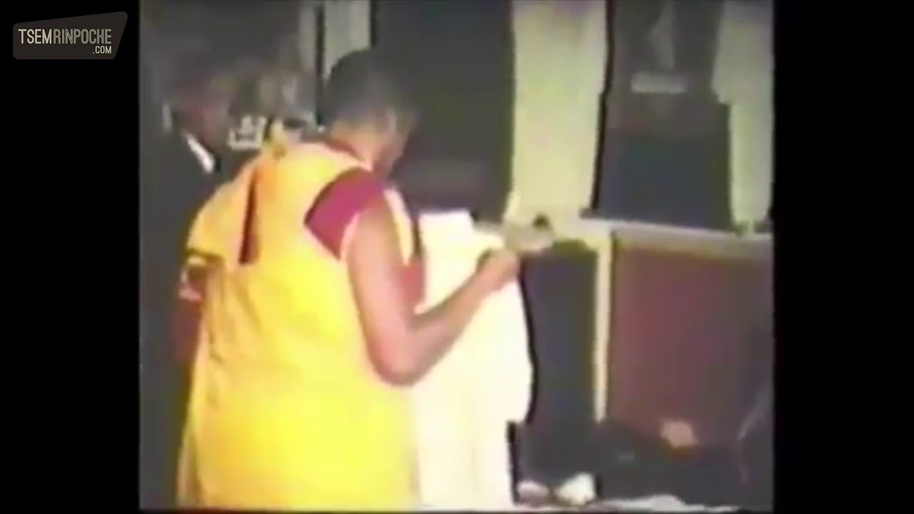 His Holiness Trijang Rinpoche accepts long life puja