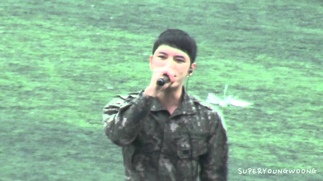 [Fancam] 160406 김재중 at Jinhae Military Band Festival – Left-handed 손잡이 (패닉)
