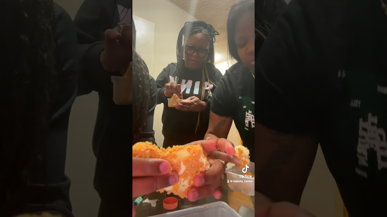 Trying out this viral ice cream * me and my daughters #friedcluckingchicken #subscribe #comment #fyp
