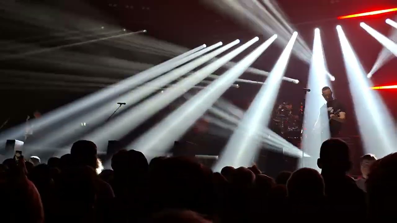 Alter Bridge - Silent Divide (Premiere) / Addicted to Pain (Live, Hamburg, Sporthalle, 15.01.26)