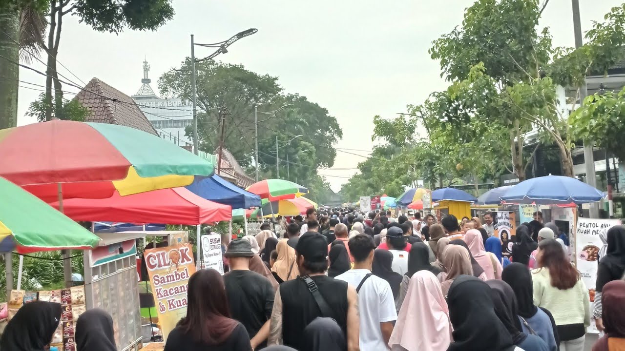 CFD [Cari Food Day]