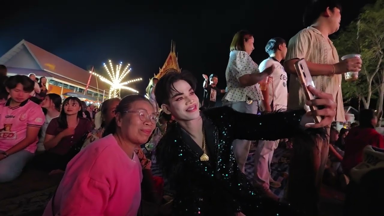 แม่ๆแทบกรี๊ด เมื่อมานะมาทำสิ่งนี้ช่วยทางวัดกน้าเวที#มานะน้อย #สาวน้อยลำเพลินshow 