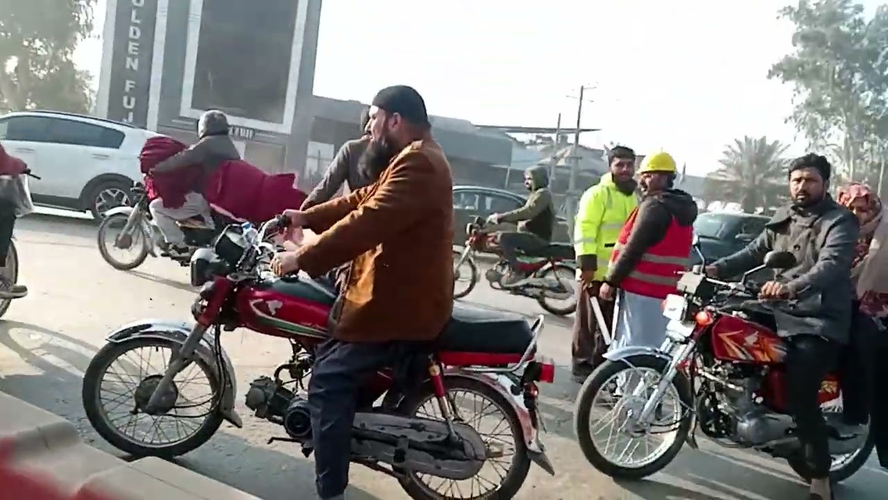 Gujranwala ka laia khus khabri 😘