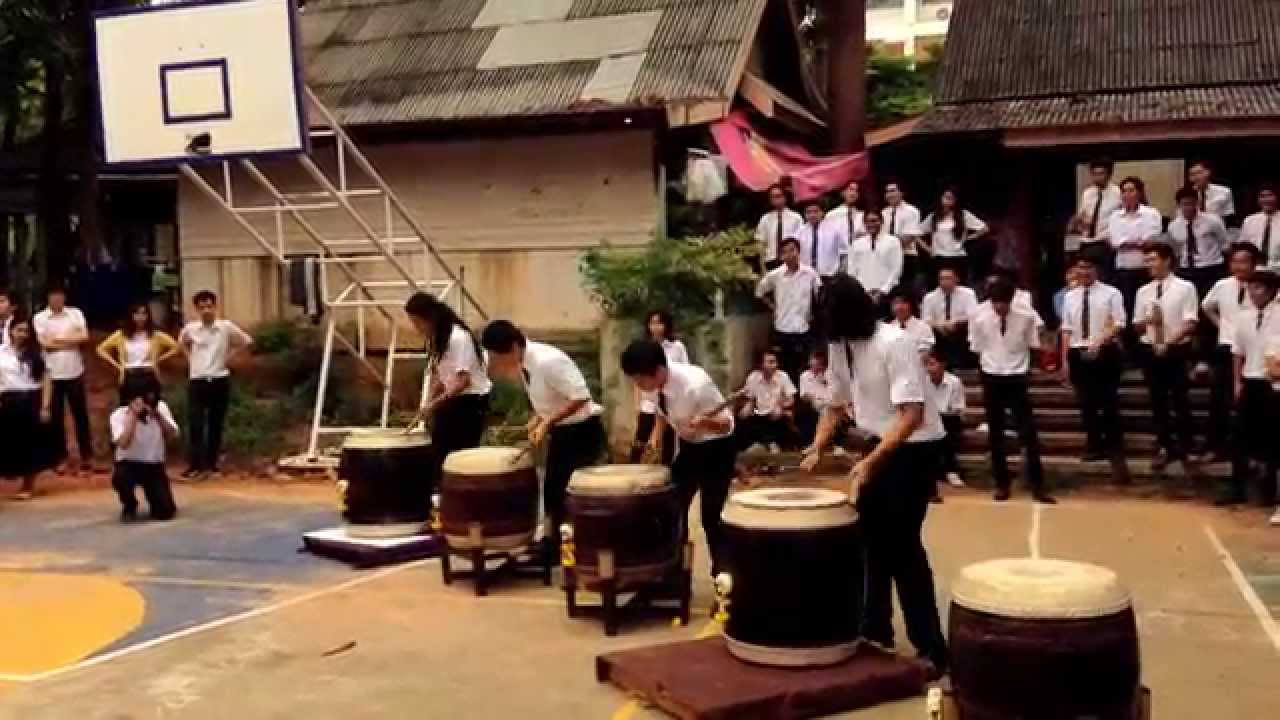 ประชุมกลอง ปี3 สถาปัตย์ มข. ศิลป์แต้ม 57