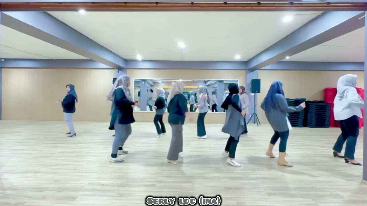 Happy Contra / Danced by Serly LDC (INA)