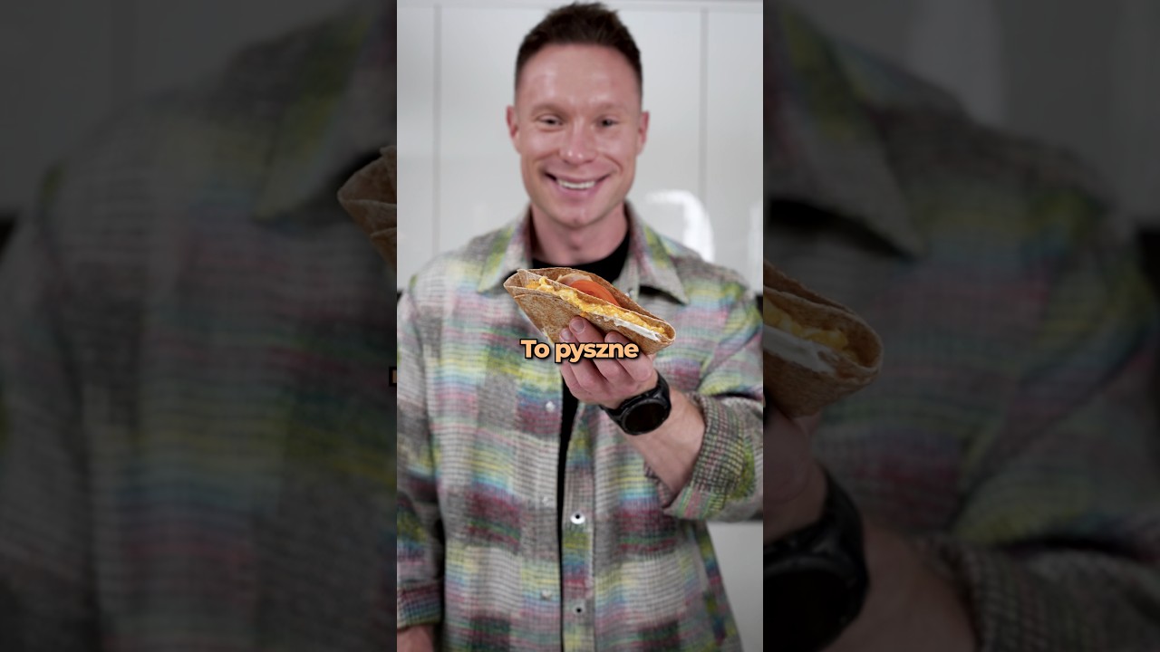 Breakfast in 5 minutes? Make a scrambled egg wrap!