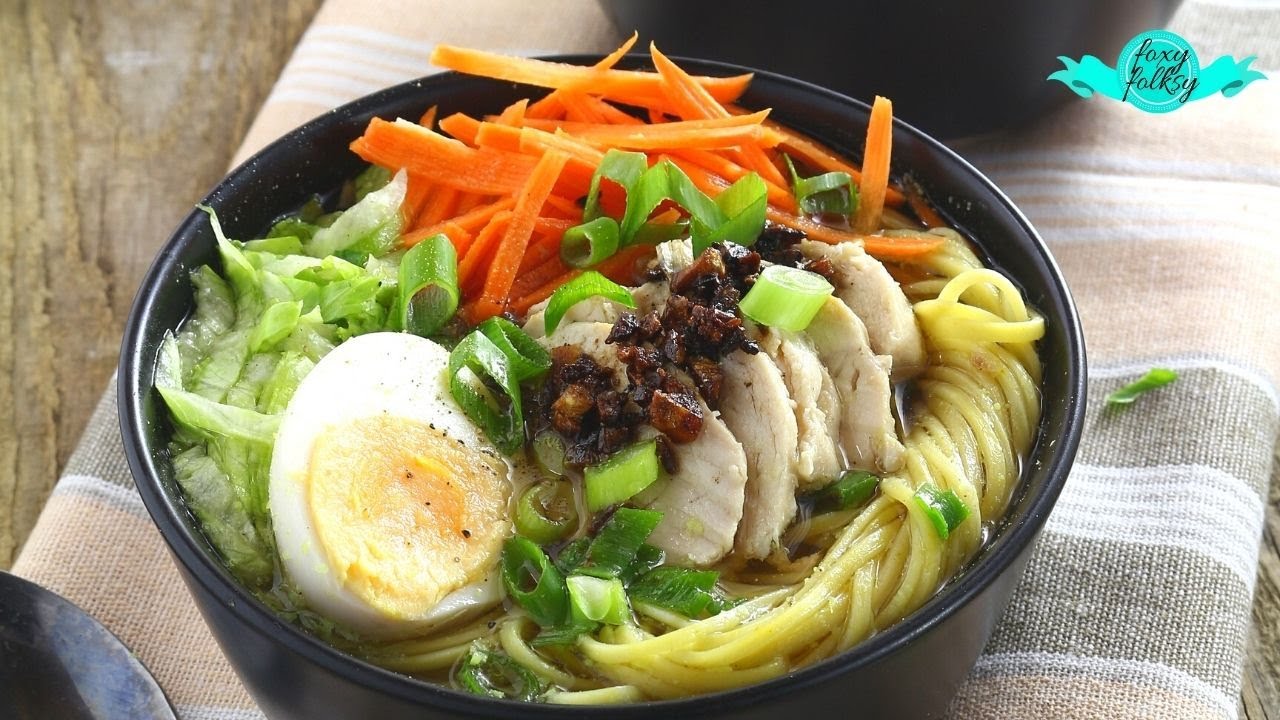 CHICKEN MAMI (FILIPINO CHICKEN NOODLE SOUP)