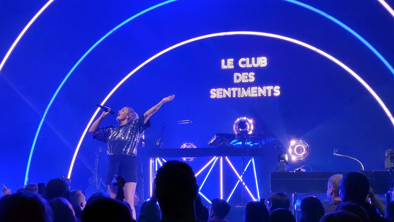 Louane - Jour 1/Donne-moi ton coeur/Parano/Nuages - live at Cirque Royal Brussels - 26.10.2023