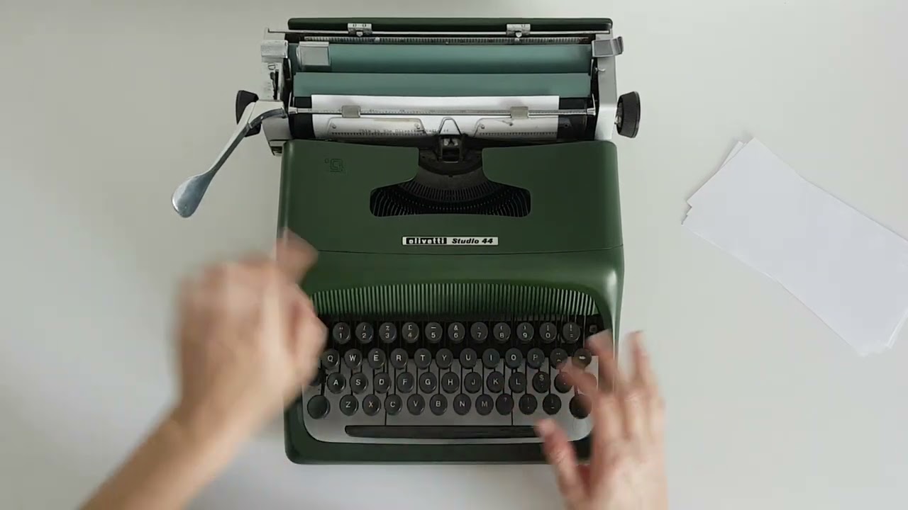 Tony's Typewriters - Olivetti Studio 44