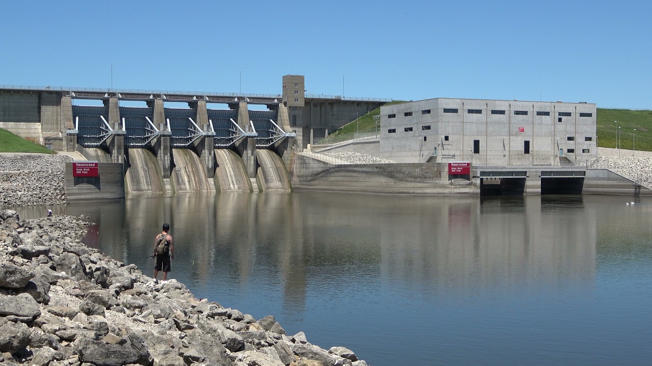 Red Rock Dam & Lake Near Des Moines Iowa