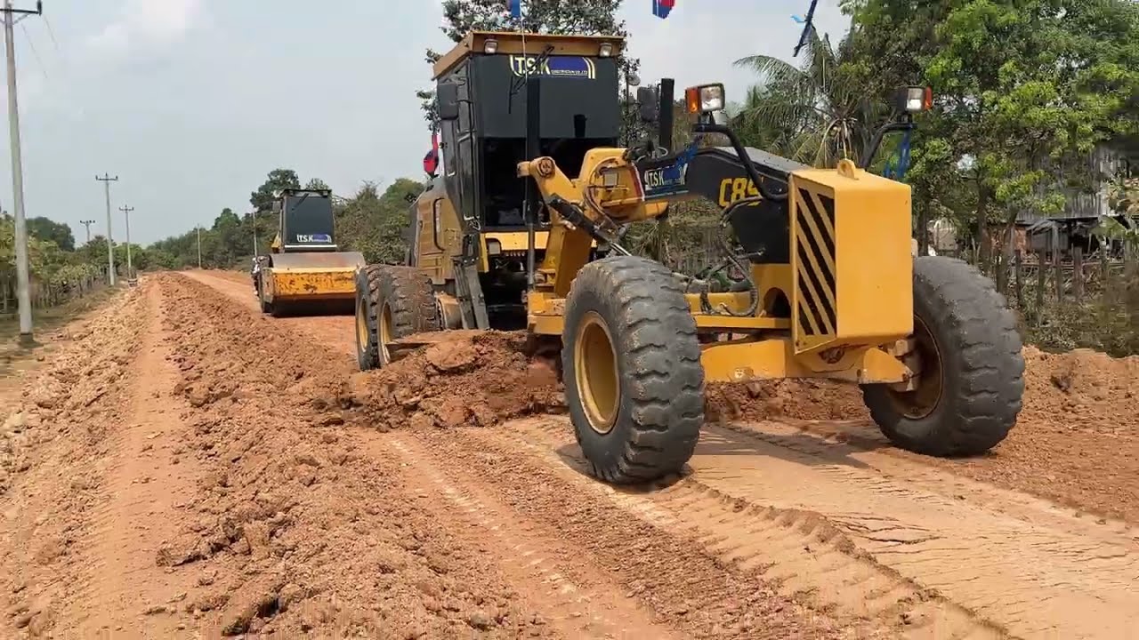 Spreading, Grading and Compacting Embankment Top Layer by Motor Grader and Roller SANY 