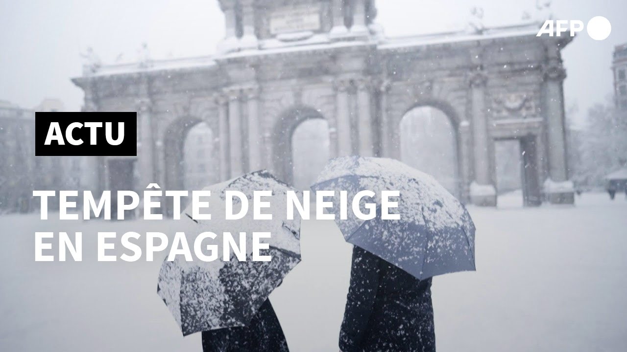 Une temp&ecirc;te de neige s&egrave;me le chaos en Espagne | AFP