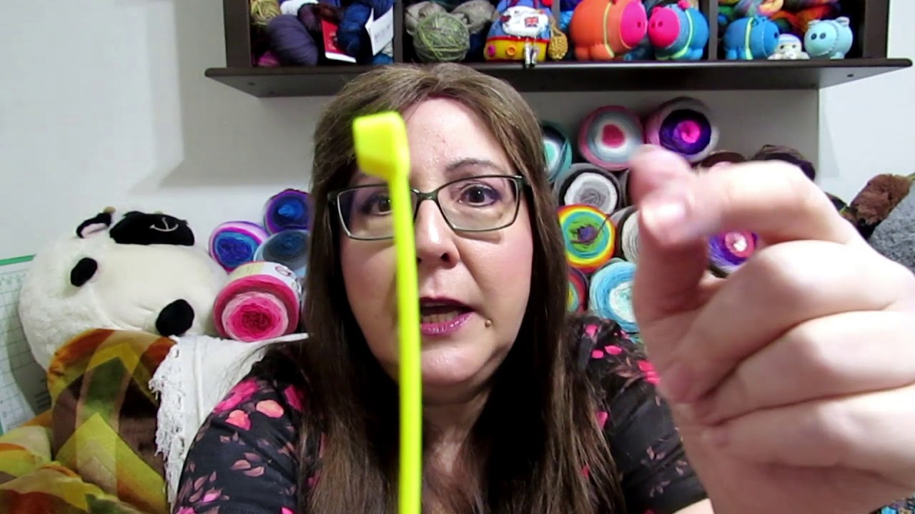 Making Pom Poms that won't fall apart