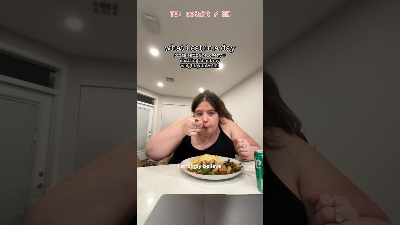 what I eat in a day binge eating recovery 🍎🥤 #whatieatinaday #quickmeals #weightgain #weightloss