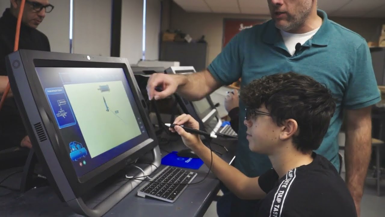 zSpace Shorts: AR/VR in a Manufacturing Lab