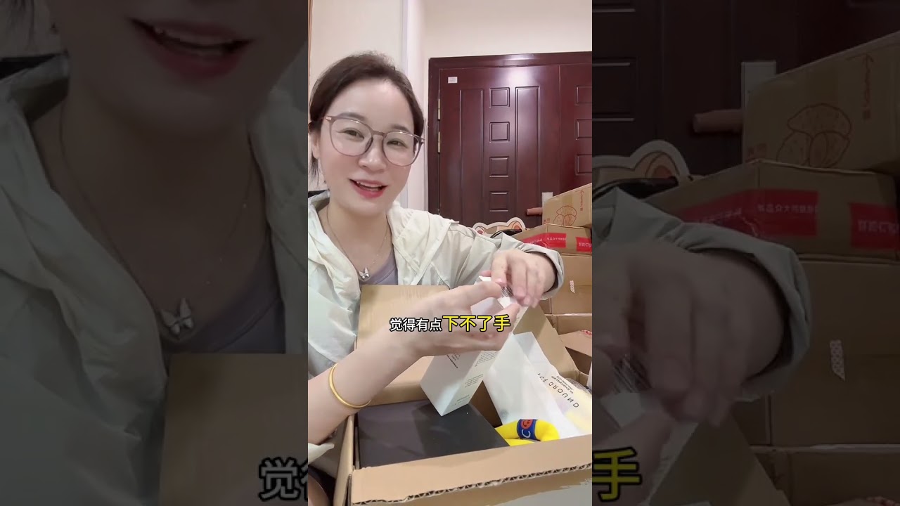 停擱了一年的瑜伽又續上了，能不能堅持不好說，練完以后的食欲卻是異常的好#周末日常