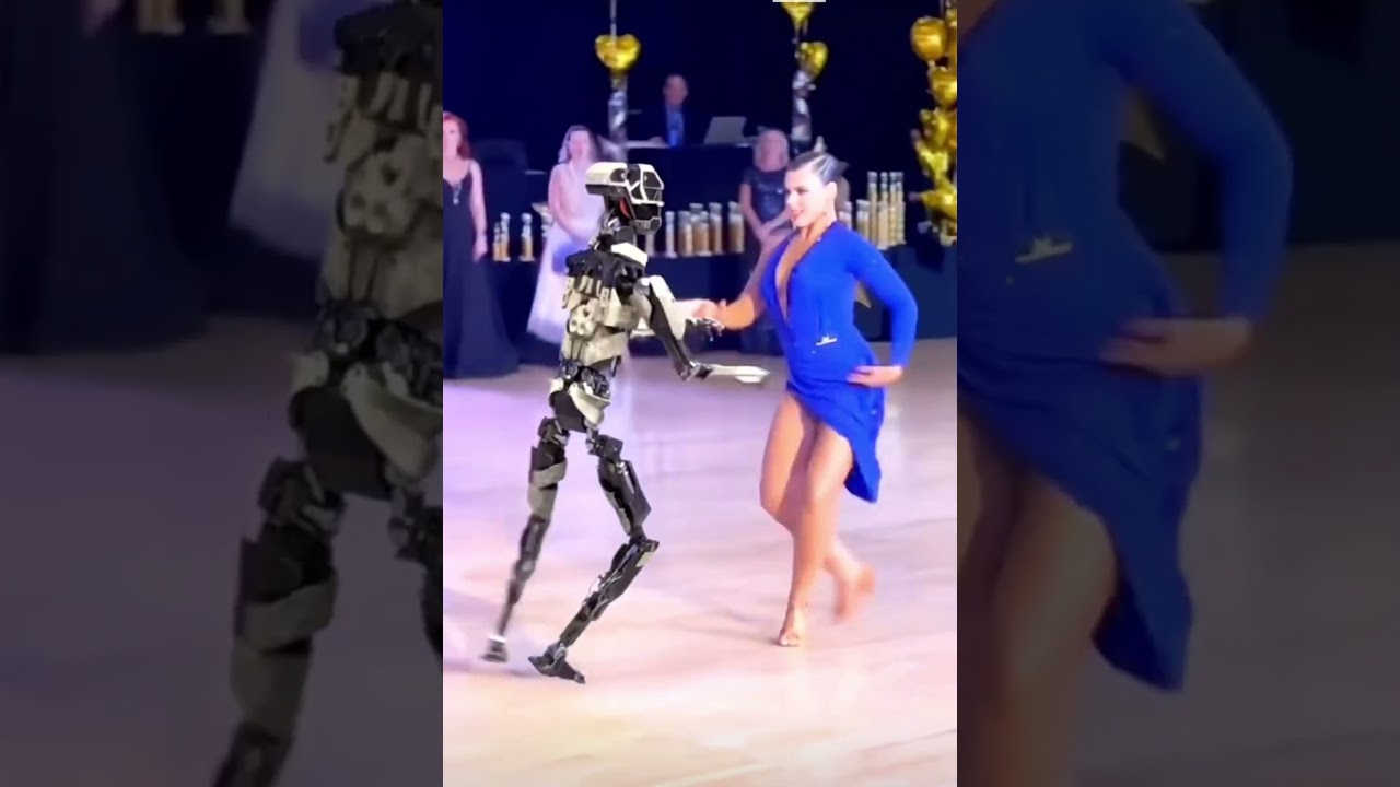 The Robot Dance with Human #dancing #robots #ai #dance #dancer #robotics #futuristic