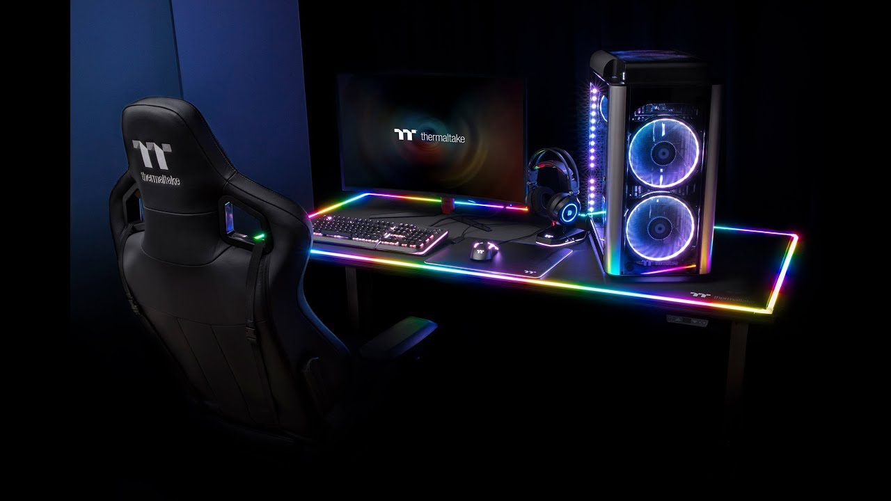 [UNBOXING] Thermaltake LEVEL 20 RGB BattleStation Gaming Desk