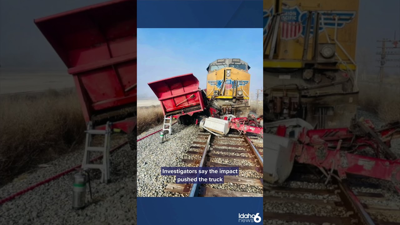 Manure spreader collides with train in Parma