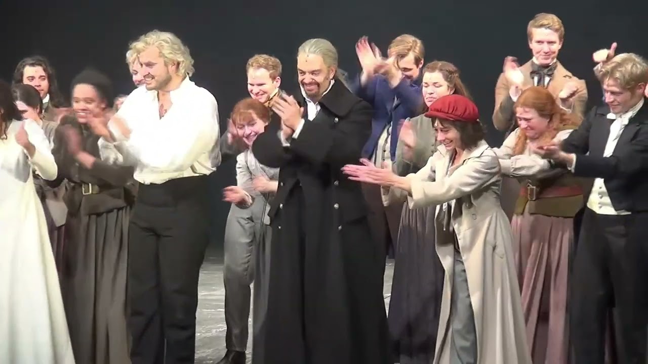 Les Mis - Slotapplaus van de allerlaatste voorstelling