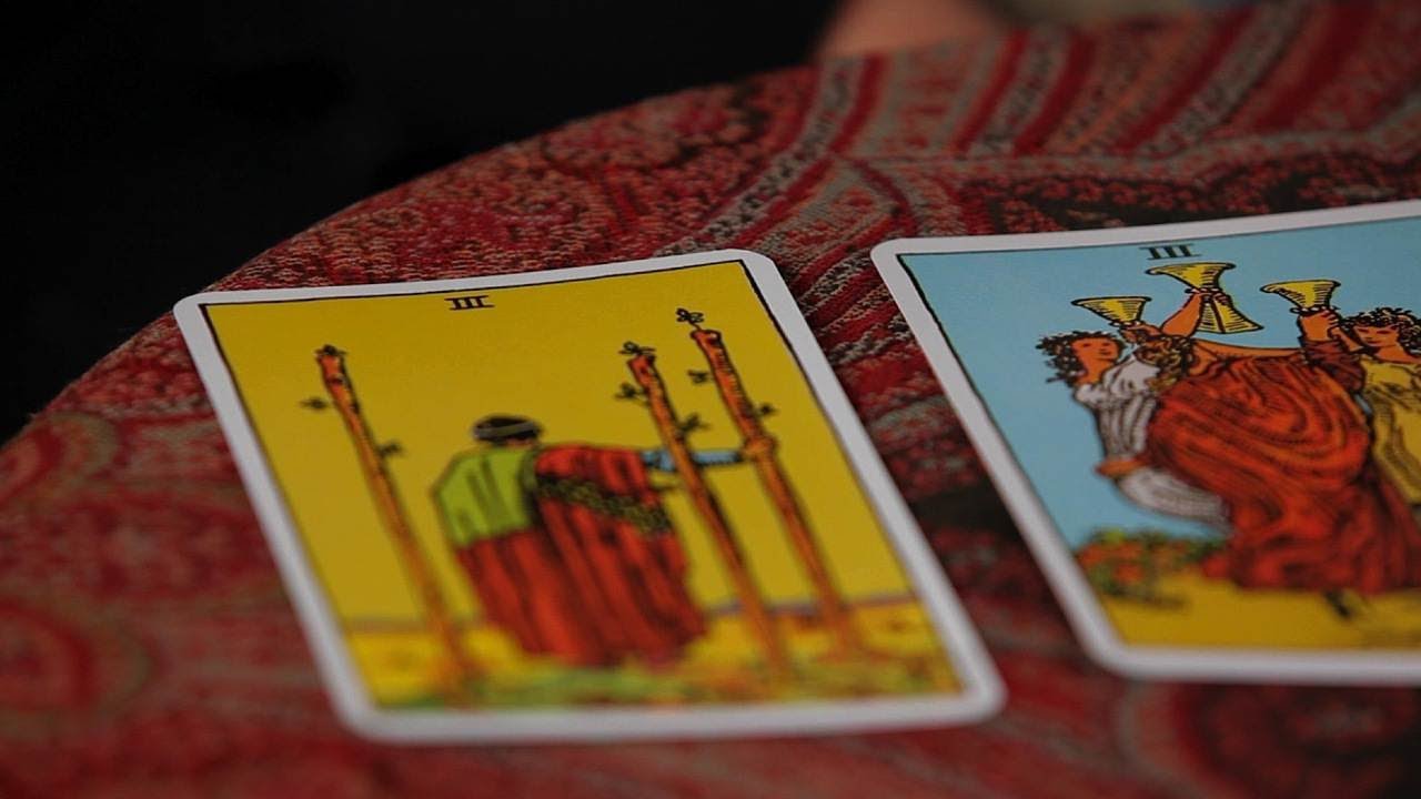 How to Read the Threes | Tarot Cards