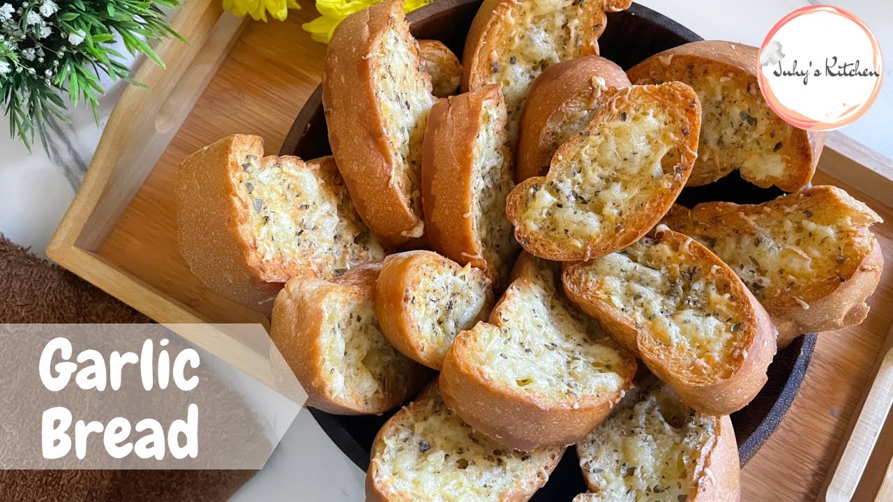 Perfect Garlic Bread | Mikate mitamu ya kuoka na thomo | Juhys Kitchen