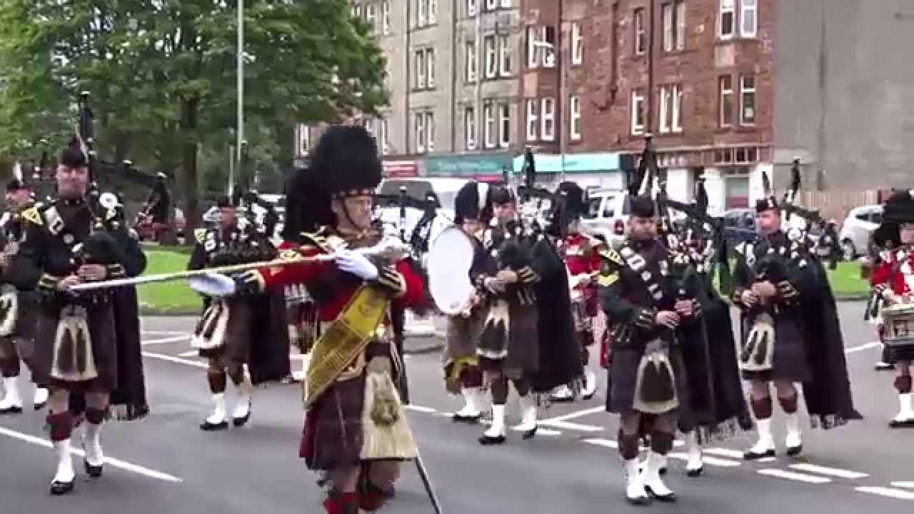 Highlanders Pipes and Drums, Parade at Dumbarton, July 2015