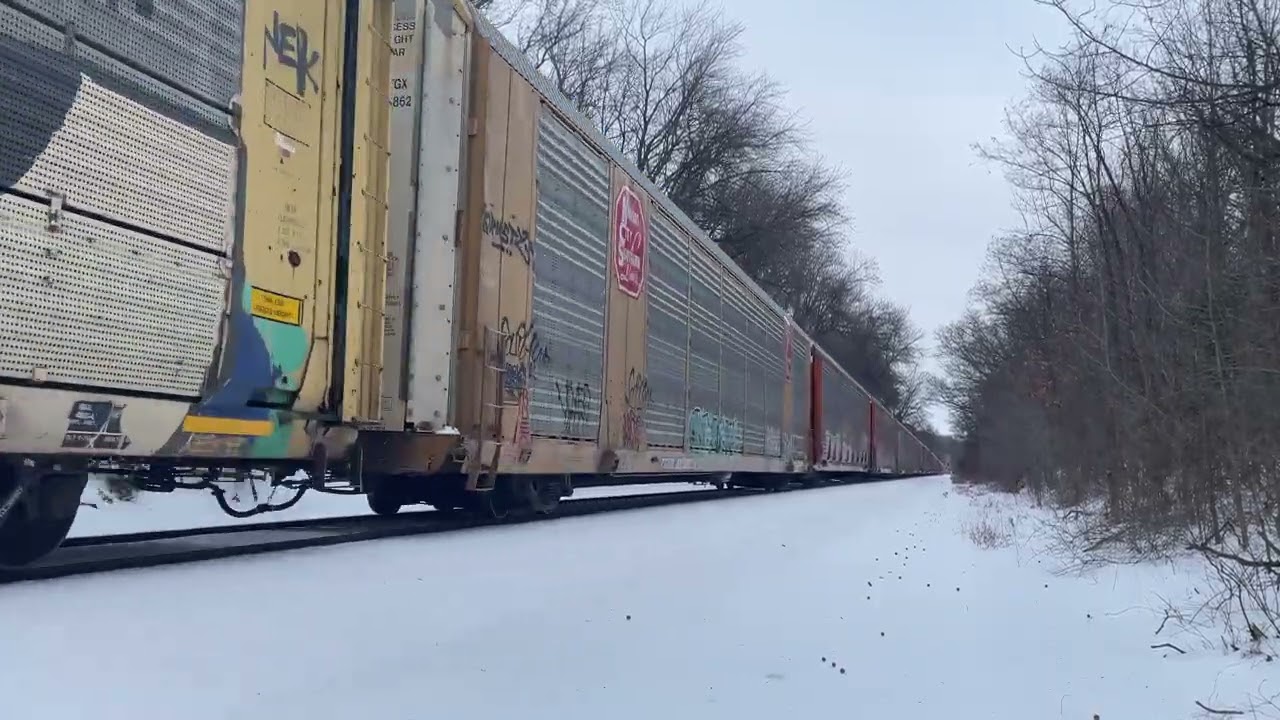 CSX M277 in the snow with 4 engines up front, Havre de Grace Md