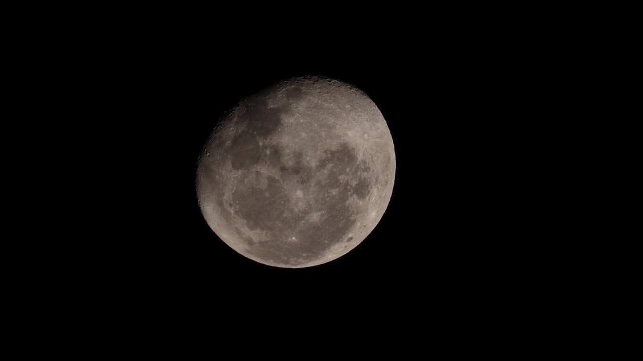 26.05.24 - 4k Moon - Canon R7 + Canon 200-800mm
