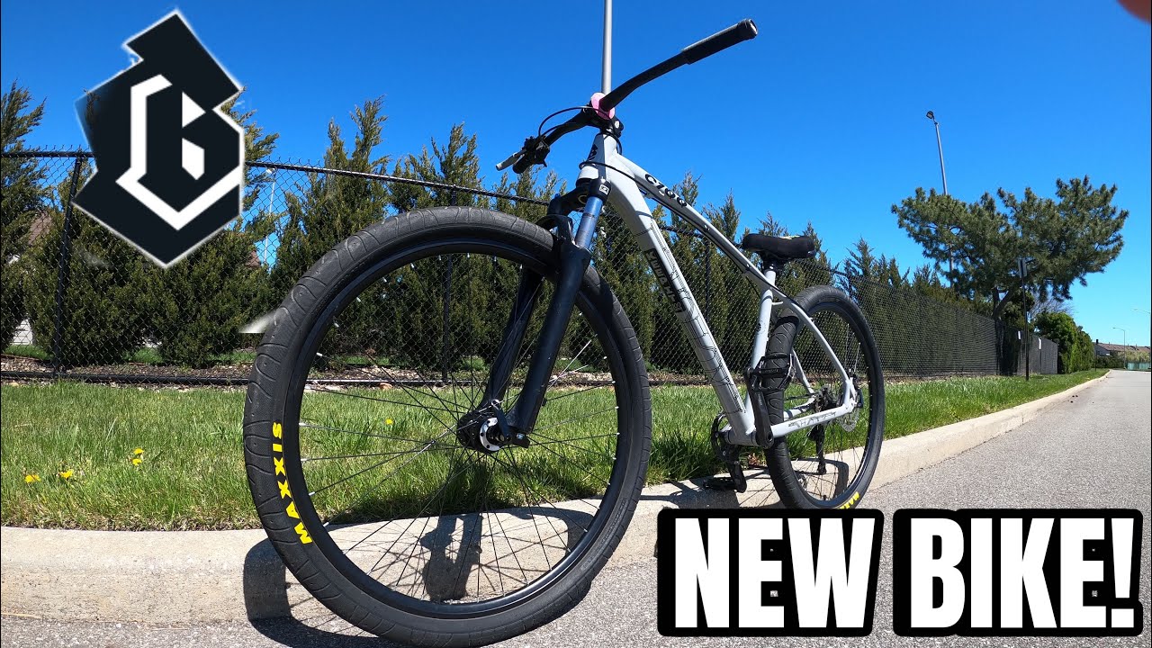 I GOT A NEW BIKE! (Is C100 The Best Wheelie Bike?)
